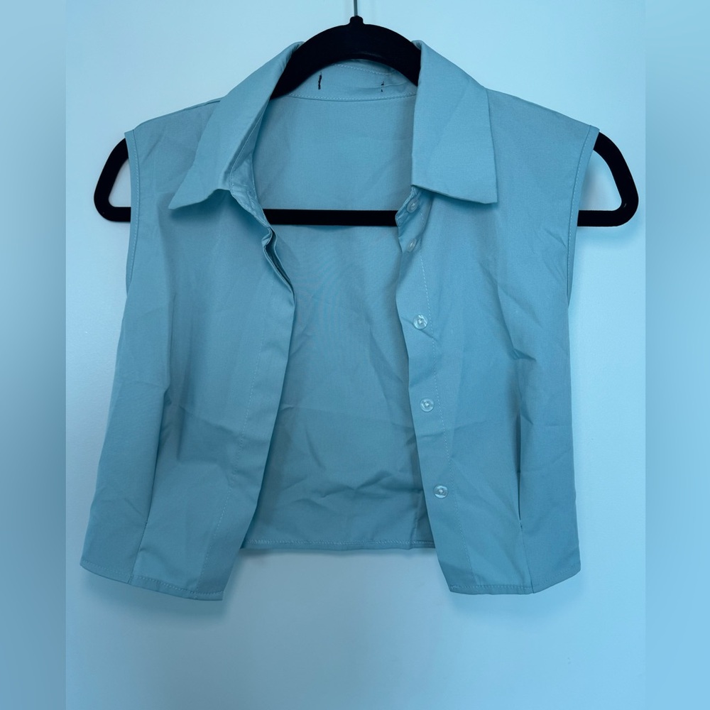 Blue button down cropped vest